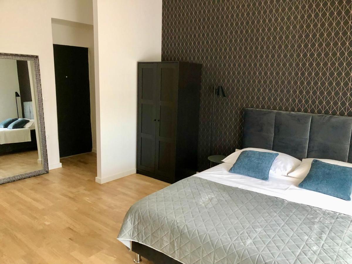 Hedone City Luxury Apartments With Free Parking Pula Extérieur photo