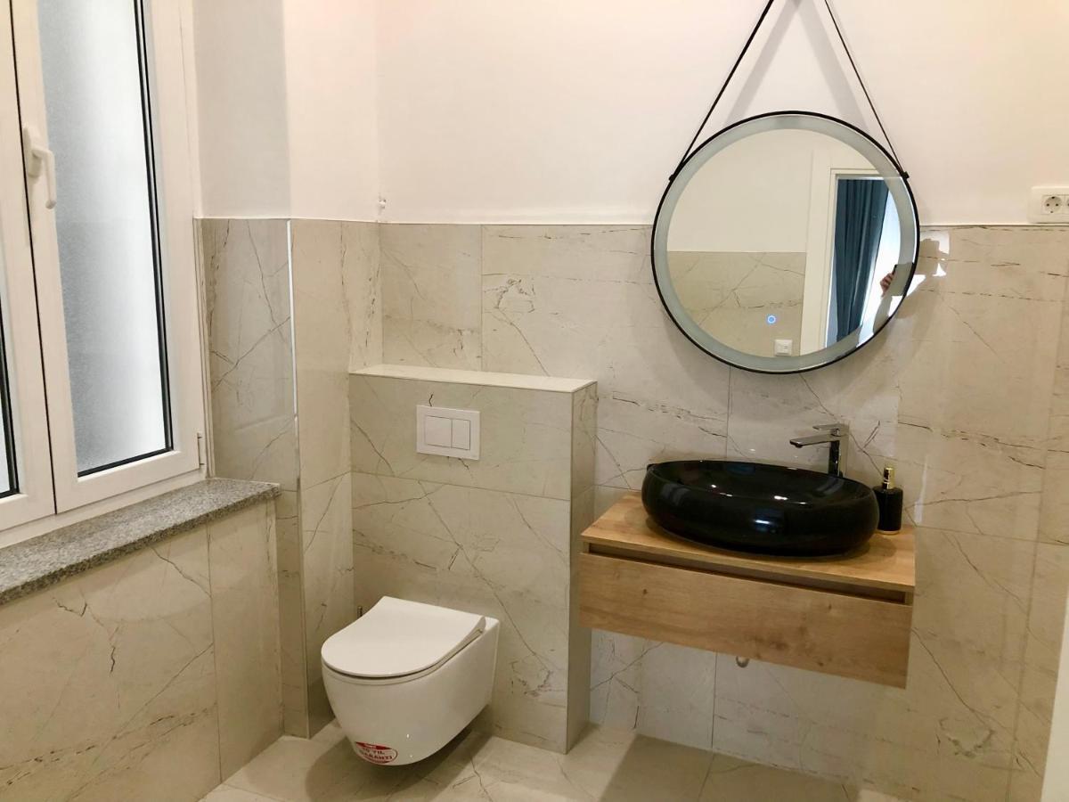 Hedone City Luxury Apartments With Free Parking Pula Extérieur photo
